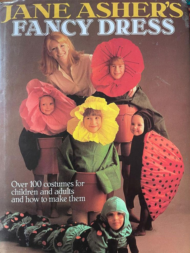 DIY costume book from 1986.