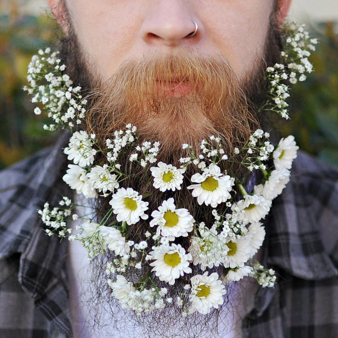 Flower beard trend.