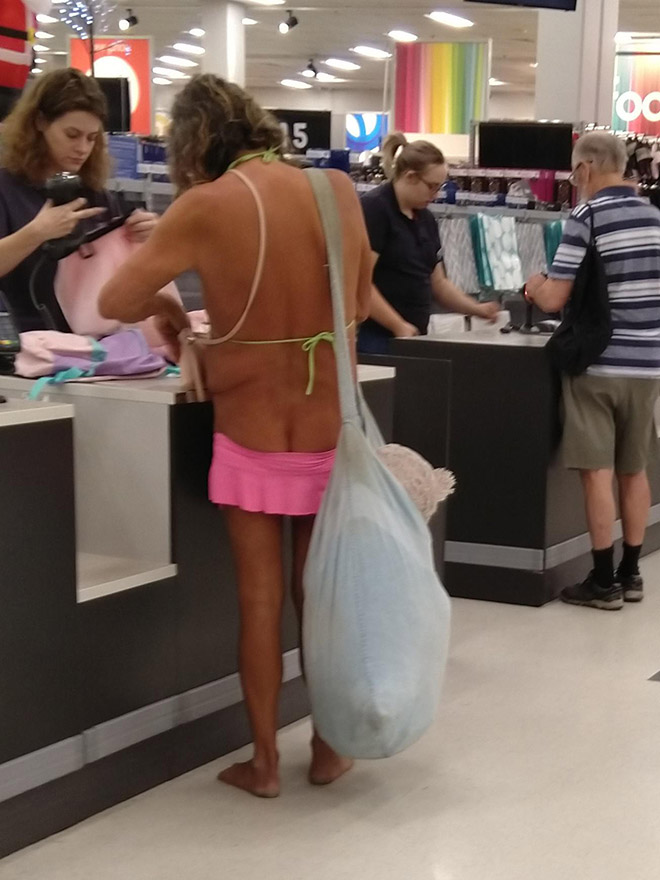 People of Walmart fashion.