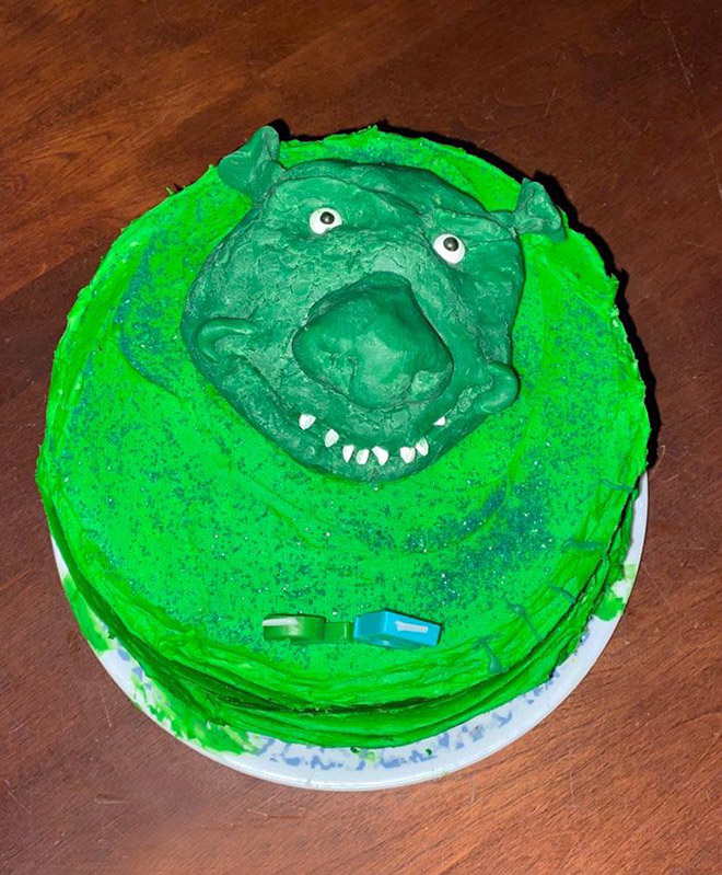 Shrek cake fail.