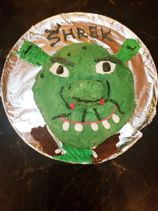 Shrek cake fail.