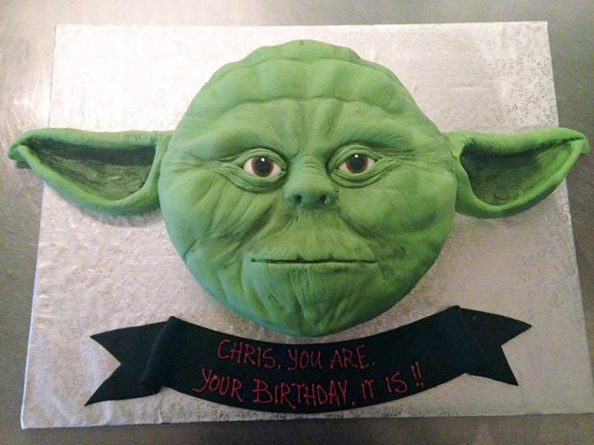 Some Yoda cakes should have never been made...