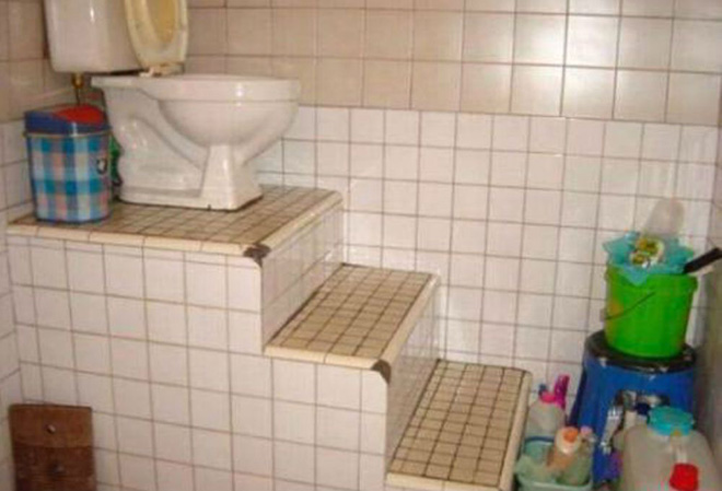 Toilet design fail.